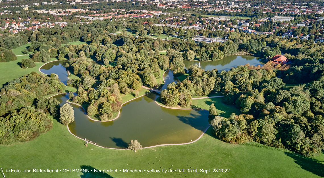 23.09.2022 - der Ostpark mir Biergarten und See in Neuperlach